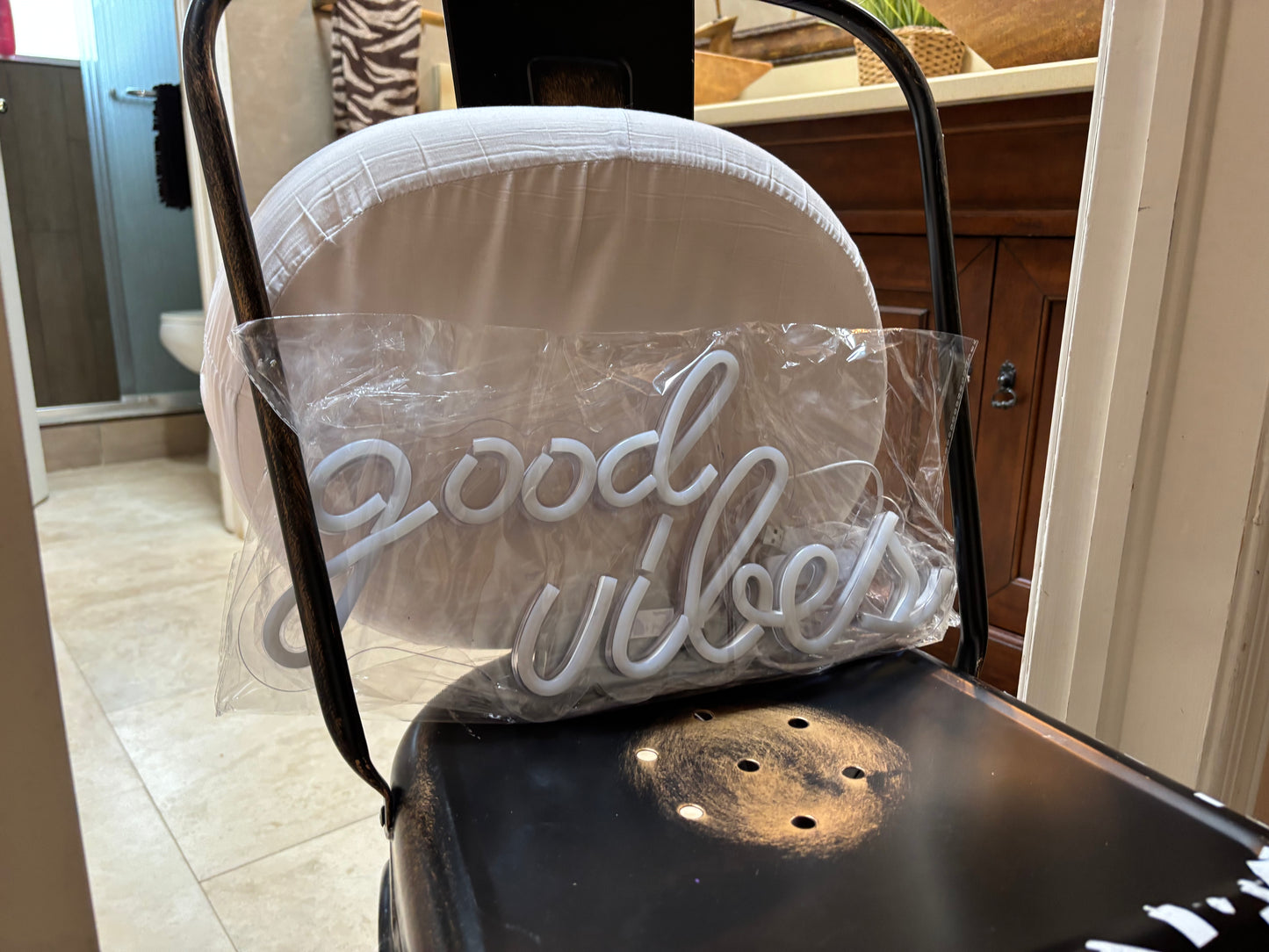 Good Vibes Sign