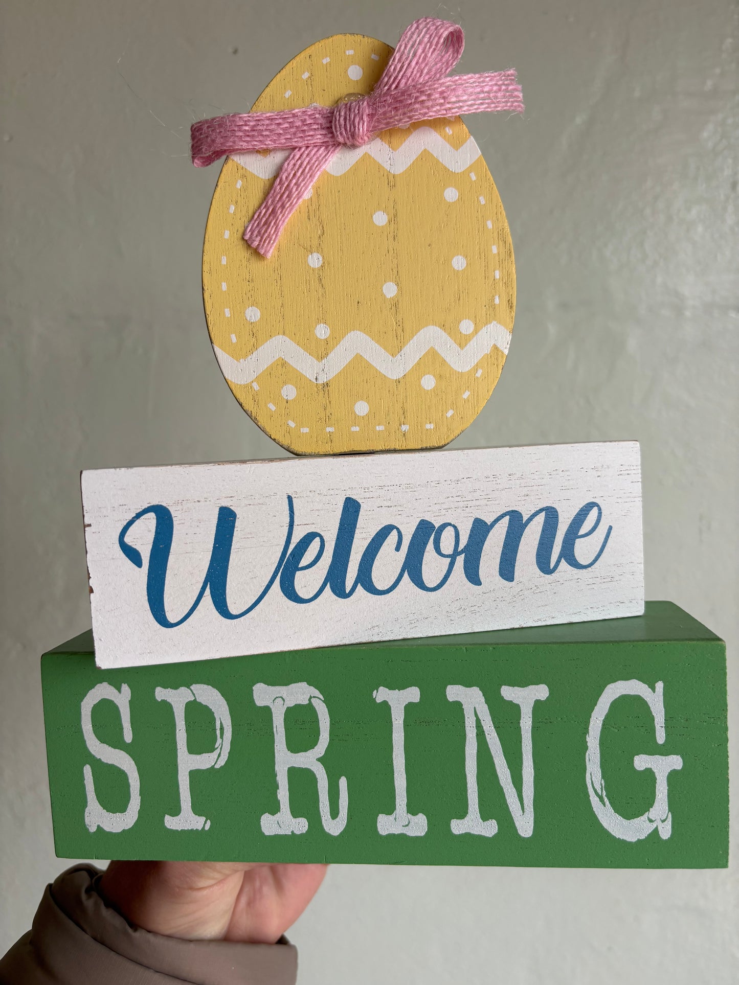 Welcome Spring Sign (stacked)